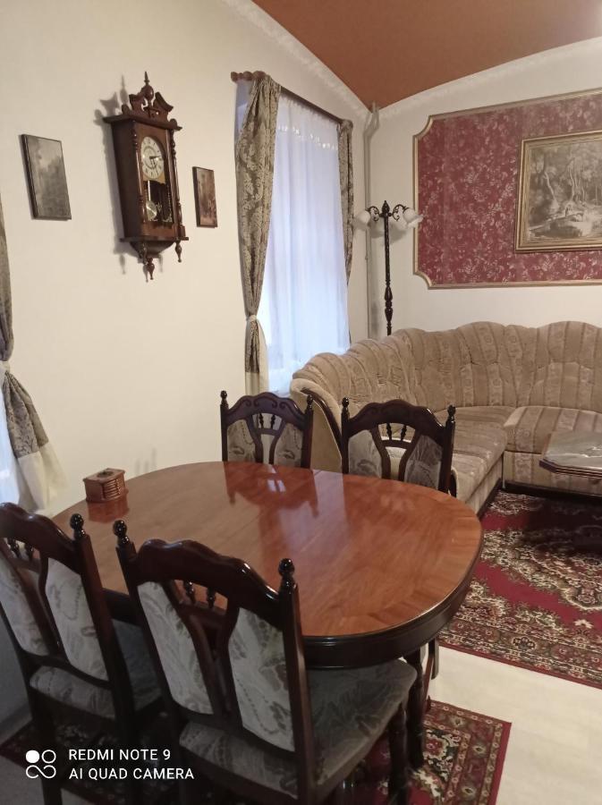 Atlantis Apartman 1 Klášterec nad Ohří Bagian luar foto