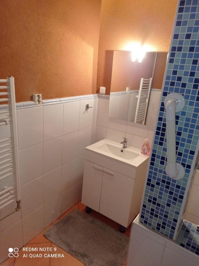 Atlantis Apartman 1 Klášterec nad Ohří Bagian luar foto