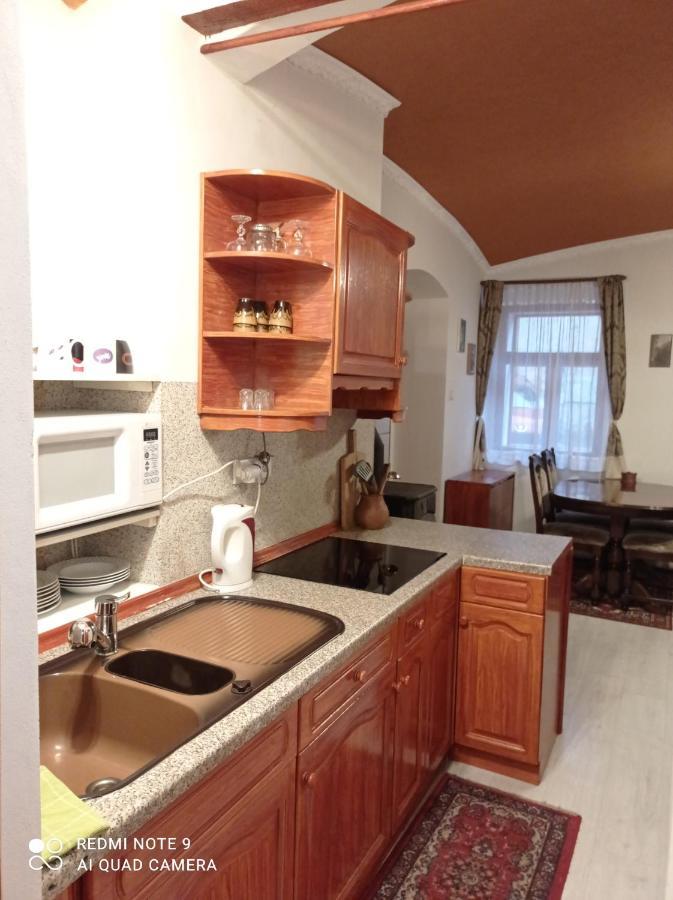 Atlantis Apartman 1 Klášterec nad Ohří Bagian luar foto